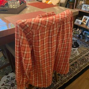 Women’s Land’s End Coral Plaid Button-Up Shirt Size Large